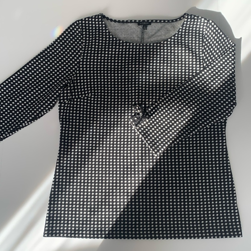 TALBOTS BLACK AND WHITE DRESS TOP